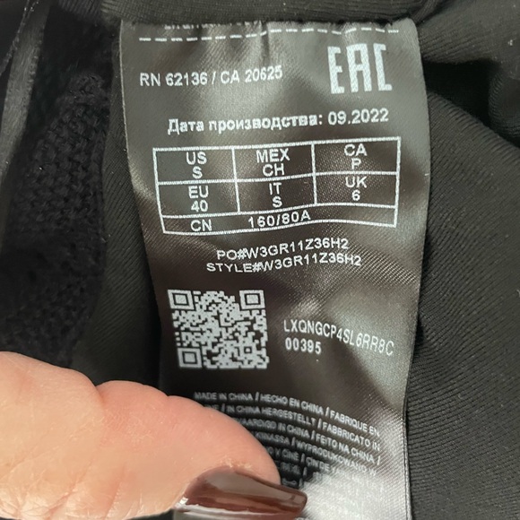 GUESS CROP TOP - Picture 11 of 14